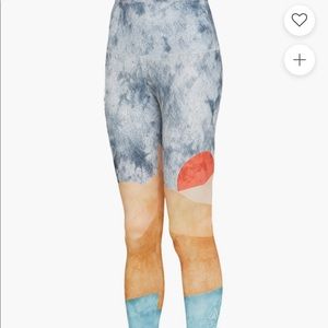 Onzie leggings size xs (new without tags)